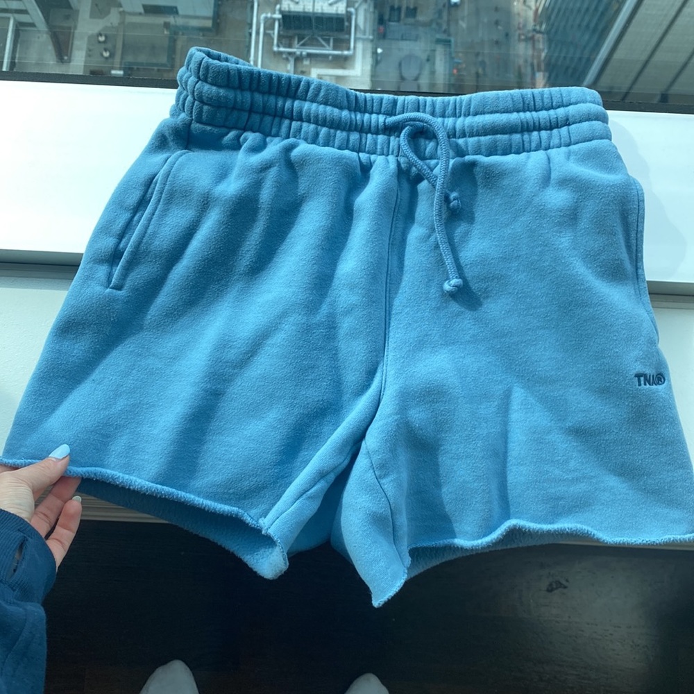 TNA boyfriend short - XS dusty blue